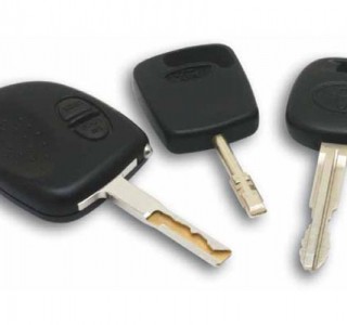 car-locksmith-keys